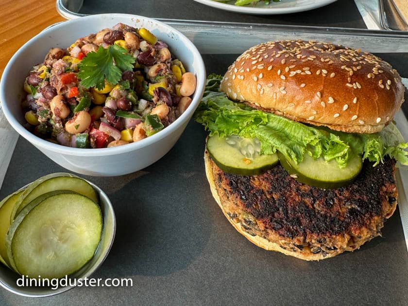 the best vegan-friendly restaurants in Fairfield, IA