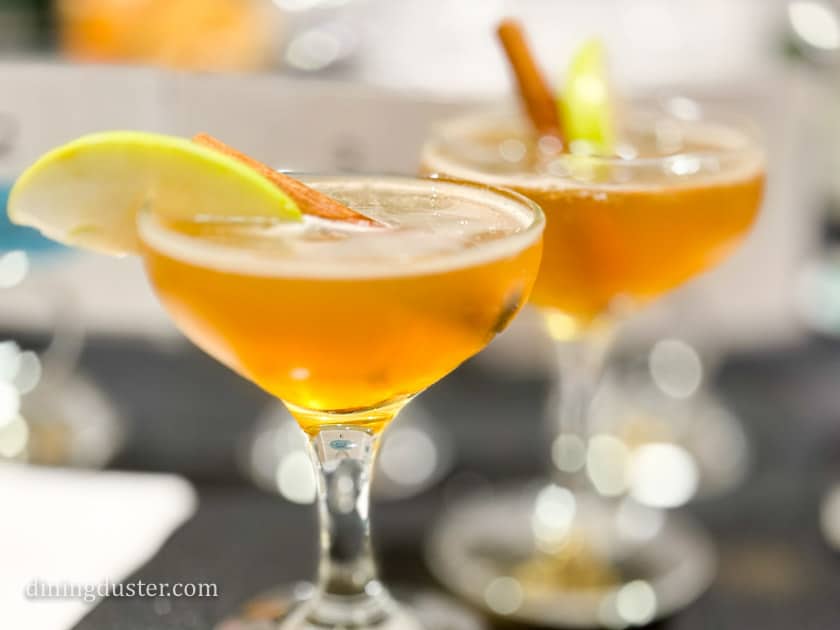 holiday cocktail mixology class