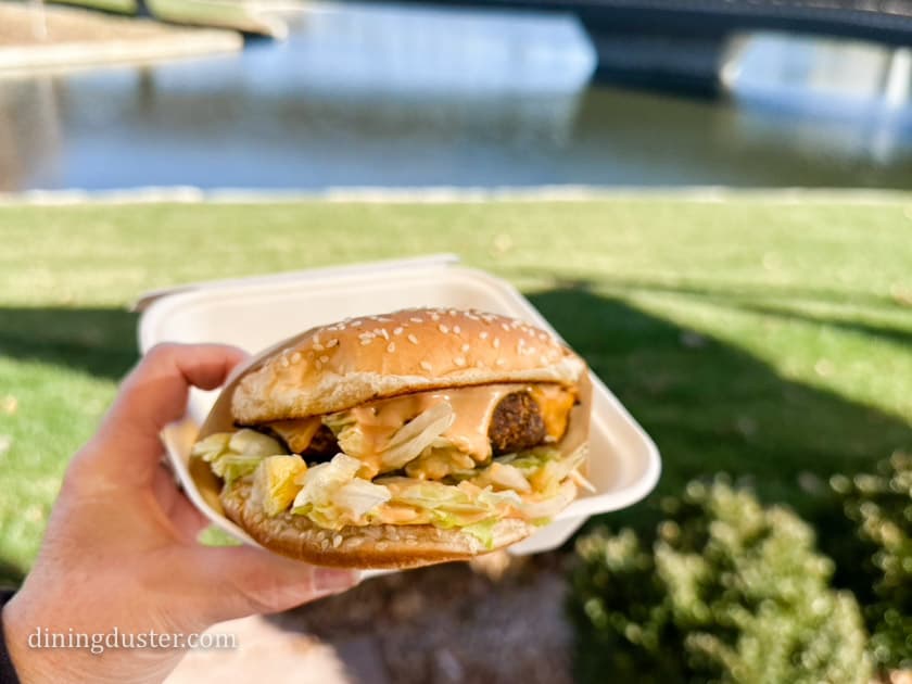 mac daddy vegan burger from no ragrats food truck