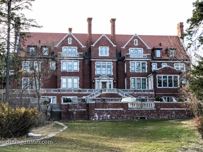 glensheen back