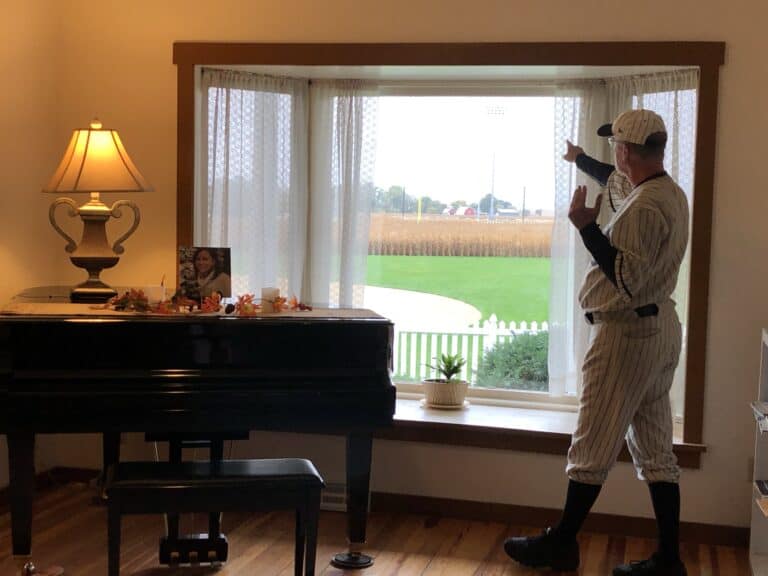 Field Of Dreams Tour in Dyersville, IA