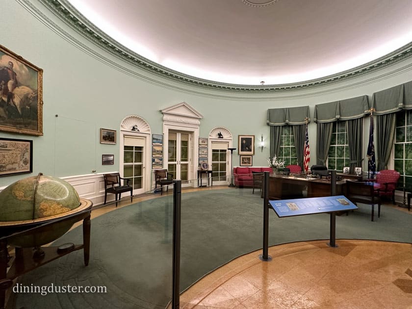 replica of oval office during trumans presidency