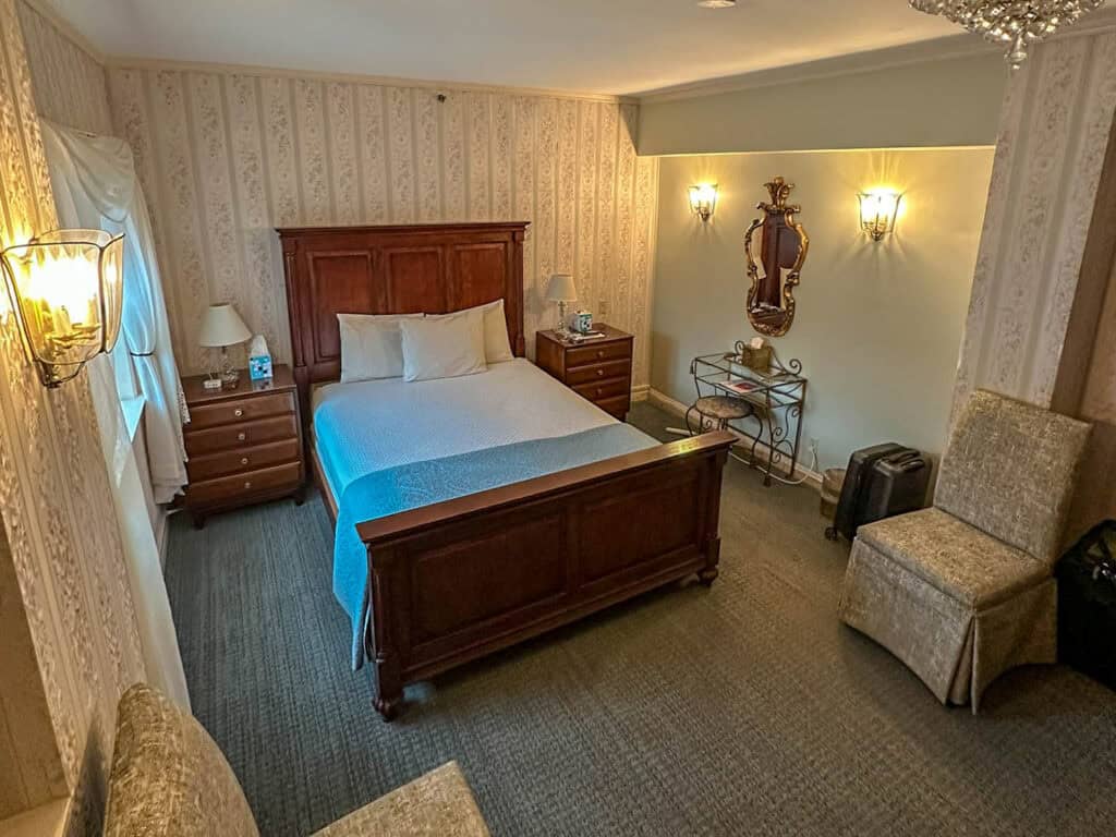 guest room at Lowell Inn, Stillwater, MN