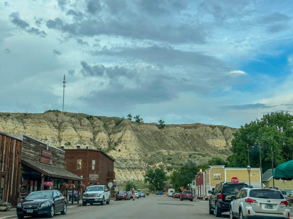Plan the Perfect Trip to Medora, North Dakota
