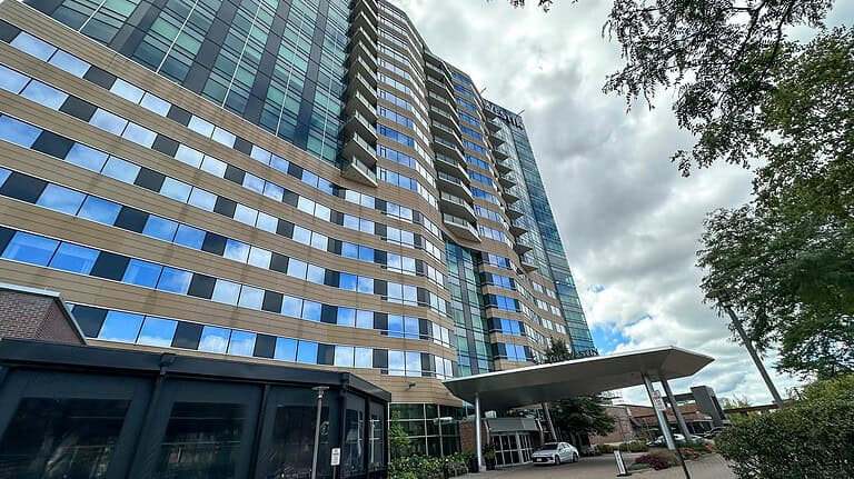 Exterior of Westin Edina Galleria